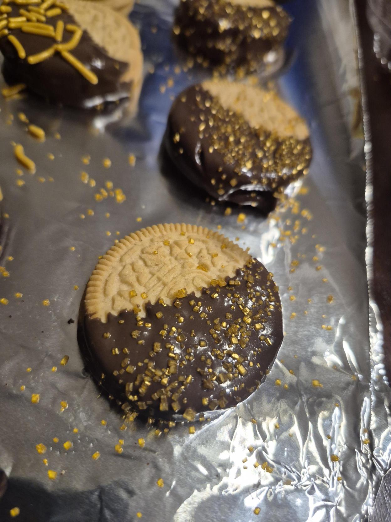 Chocolate Covered Oreos