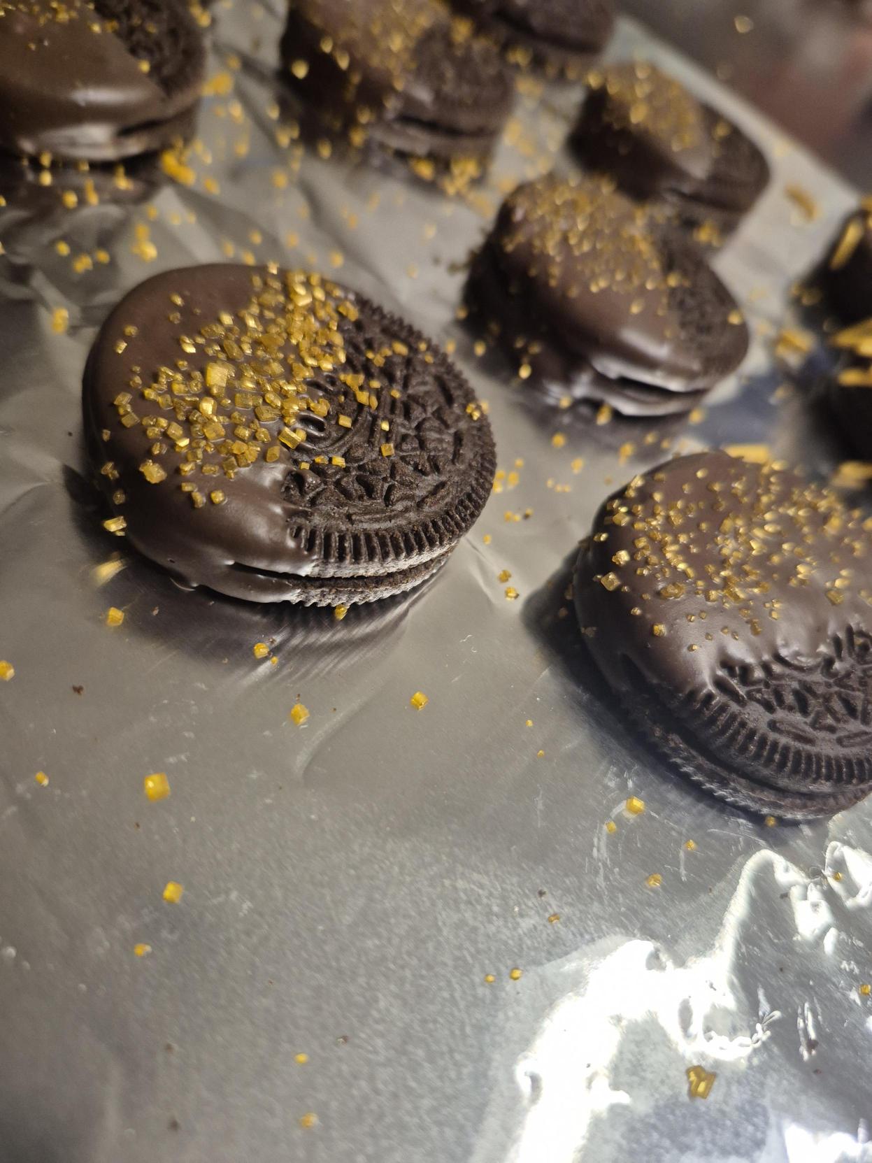 Chocolate Covered Oreos