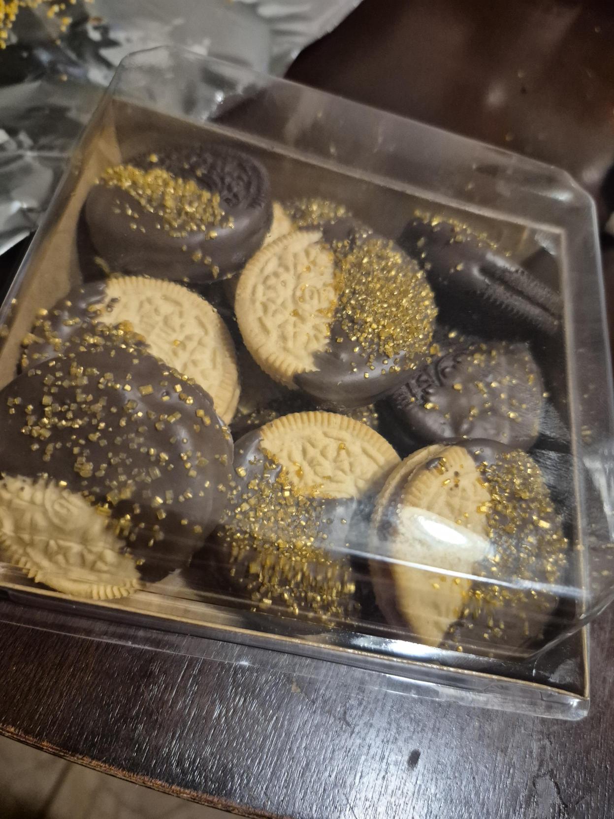 Chocolate Covered Oreos