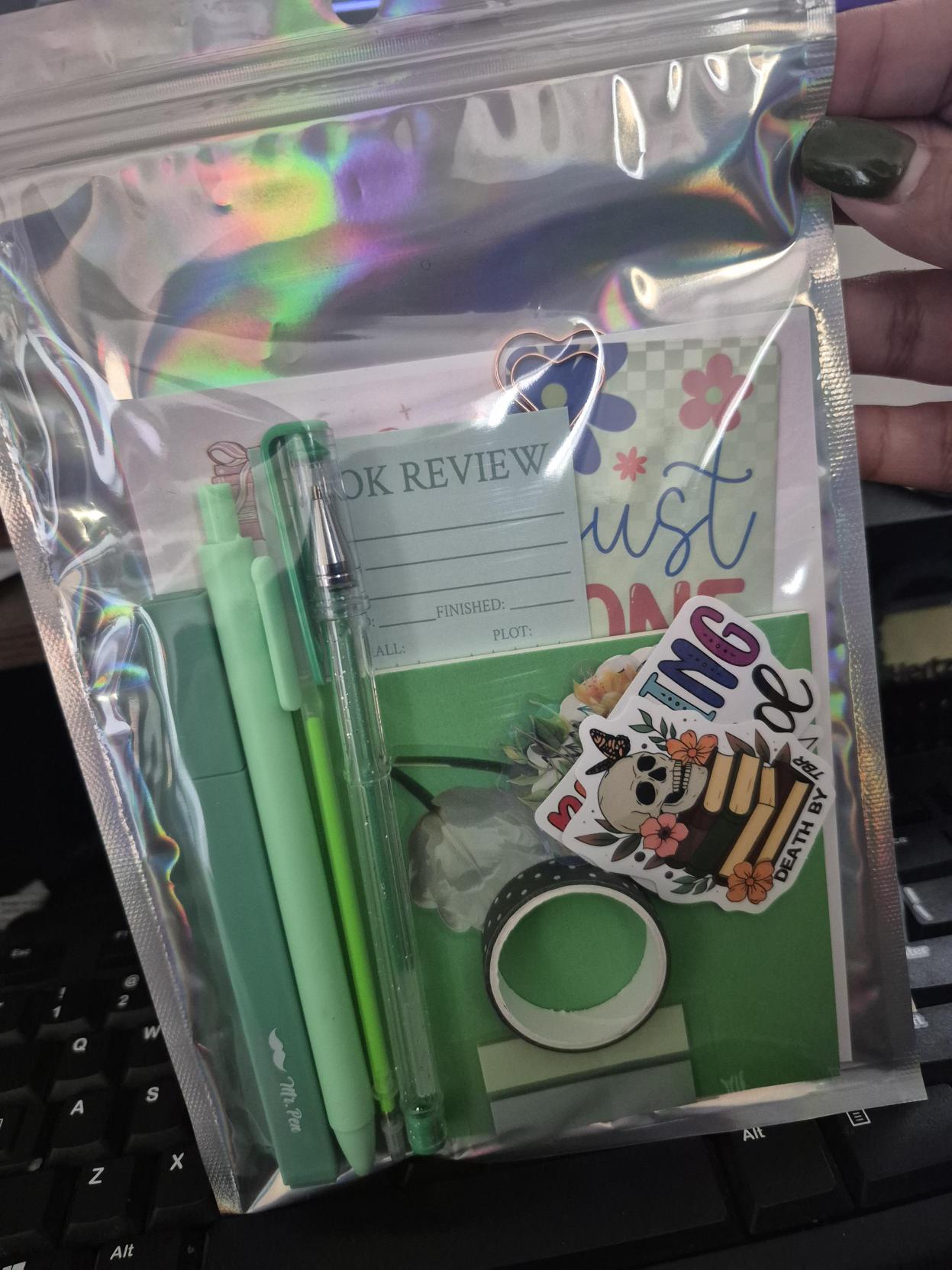 Book Review Kits