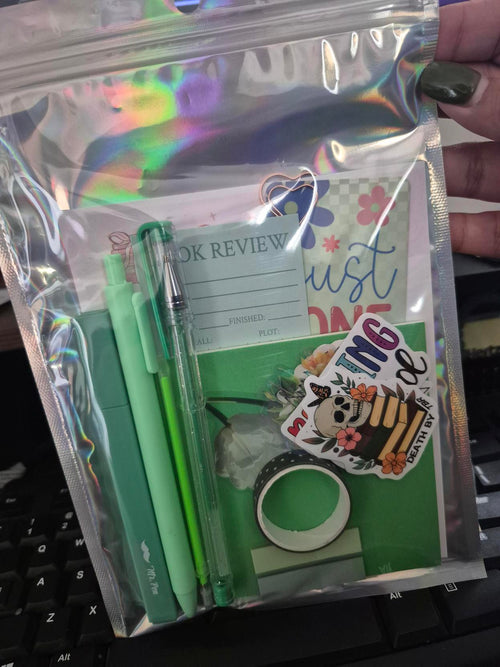 Book Review Kits