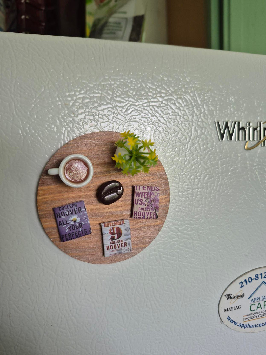 Cozy Reader Magnet