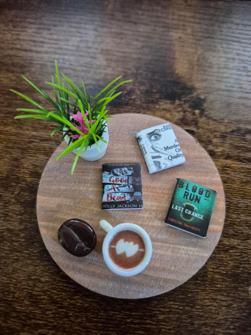 Cozy Reader Magnet