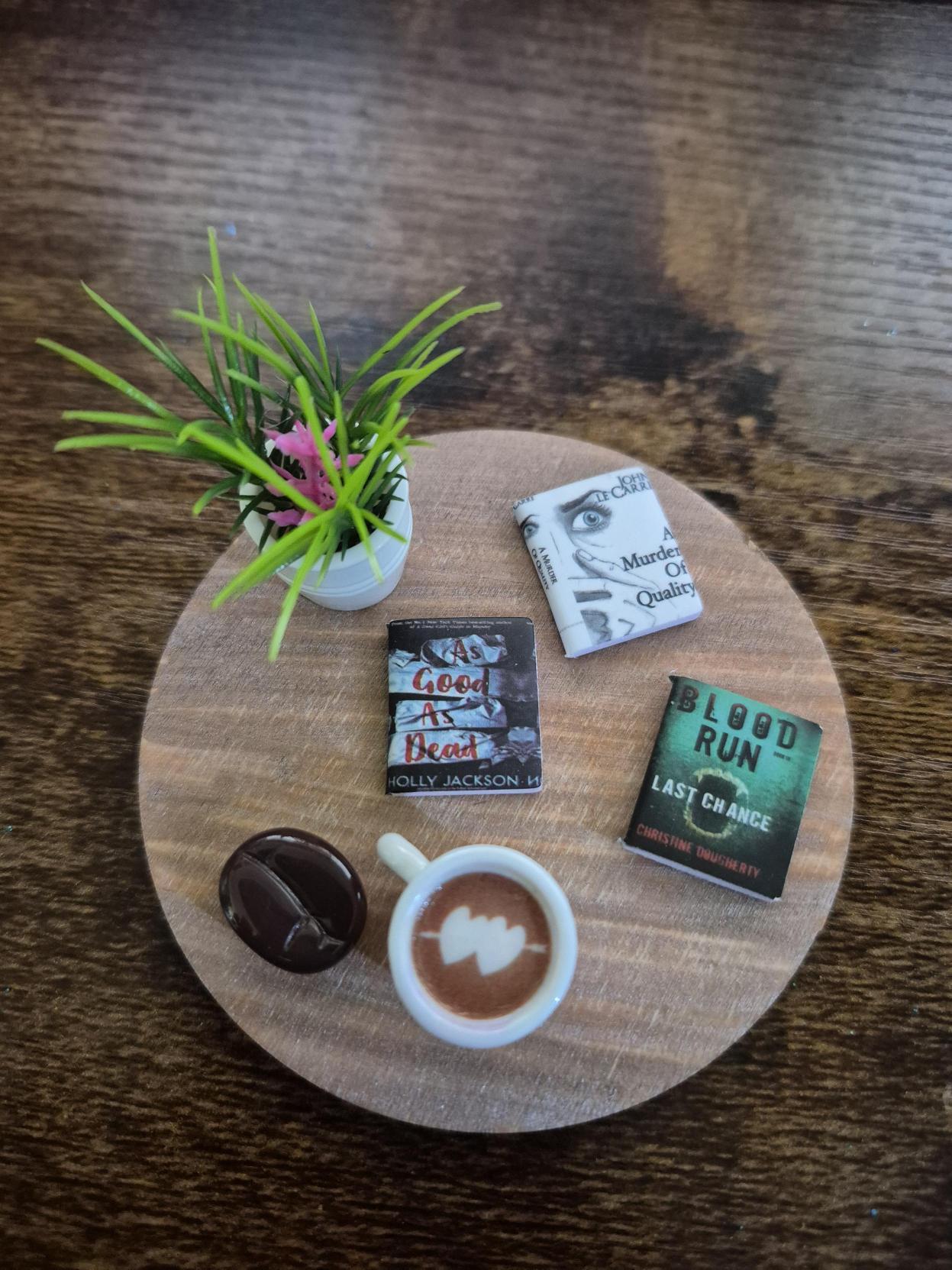 Cozy Reader Magnet